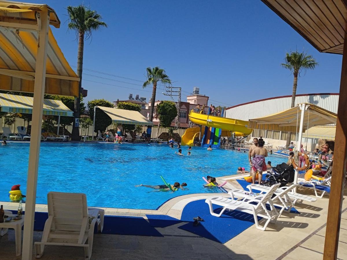 Gumus Hotel Arsuz Exterior photo